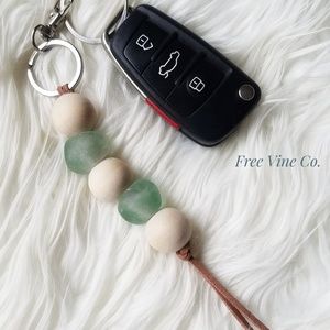 Keychain Natural wood bead glass bead